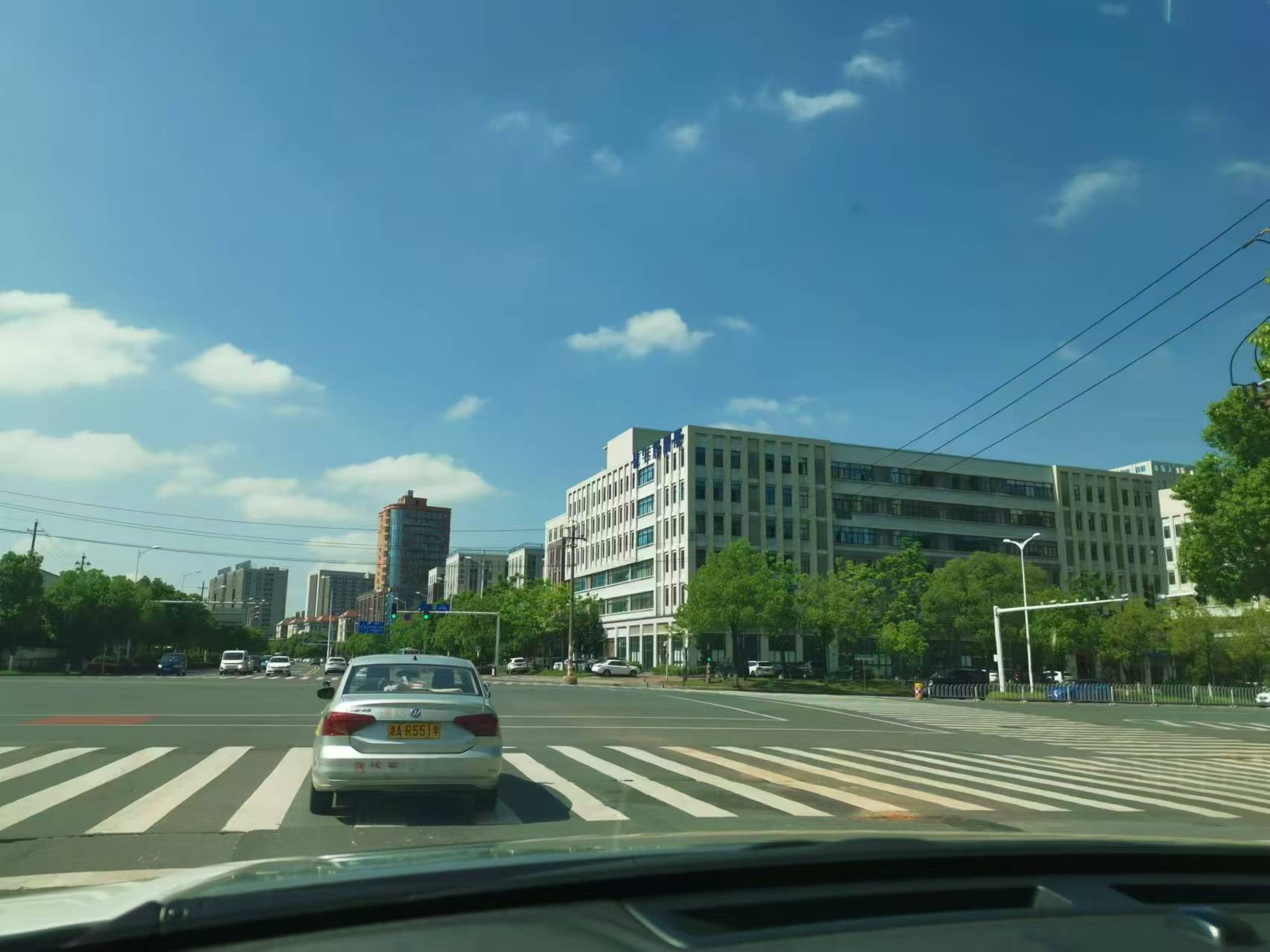 ��ý�w���E�Ľ������W(w��ng)վ�;W(w��ng)�j(lu��)�ƏVҪ��ô���ź�